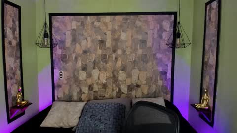 UYUKIE online show from October 18, 2025, 11:33 am