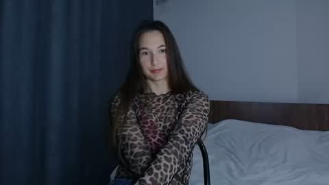 Snapshot of va_len_sea_ya chatting on June 18, 2026, 6:56 pm Valensiya online show from June 18, 2026, 6:56 pm