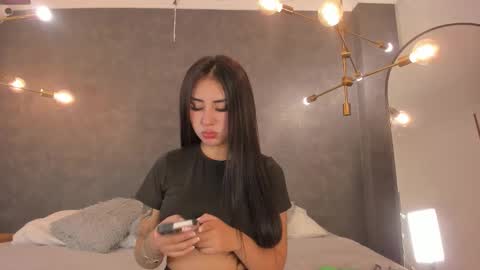 VAELINA ANGELS online show from March 22, 2026, 5:00 am