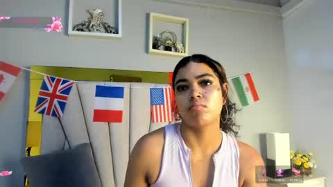 Snapshot of vahiolet_fuentes chatting on July 2, 2026, 3:17 am vahioleth online show from July 2, 2026, 3:17 am