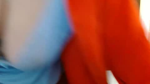 Snapshot of vaholiver chatting on November 12, 2025, 8:30 pm Vah Oliver online show from November 12, 2025, 8:30 pm