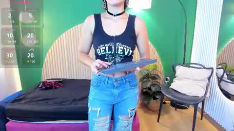 Vaiolet Harris online show from July 10, 2026, 11:46 am