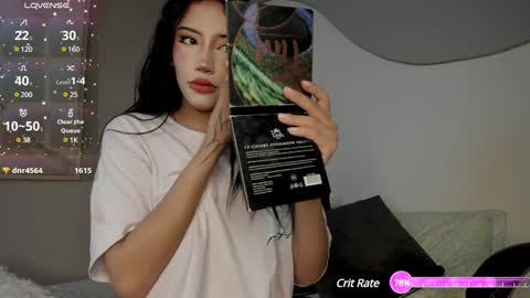 Snapshot of vaiolethsan chatting on January 12, 2025, 7:53 am Vaioleth online show from January 12, 2025, 7:53 am