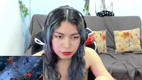 Vaiolet1314 online show from March 8, 2026, 2:37 am