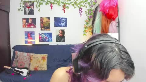 Snapshot of vaioletuwu chatting on May 1, 2026, 11:42 pm Vaiolet1314 online show from May 1, 2026, 11:42 pm