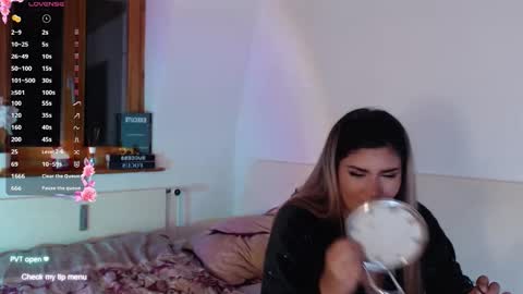 Snapshot of valen210399 chatting on September 12, 2025, 12:55 am Alisson online show from September 12, 2025, 12:55 am