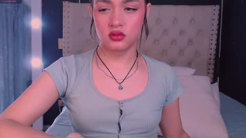 Snapshot of valen_thompson chatting on January 15, 2025, 11:51 pm IG-valen mendoza99 twitter valenthompson99 online show from January 15, 2025, 11:51 pm