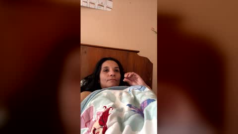Snapshot of valentina376456 chatting on February 20, 2026, 3:45 pm Julieta-2012 online show from February 20, 2026, 3:45 pm