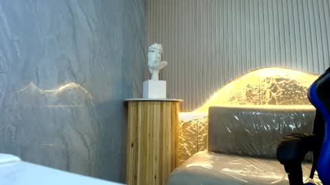 Valentina  R online show from April 29, 2026, 12:48 am