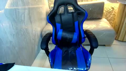 Valentina  R online show from May 29, 2026, 1:09 pm