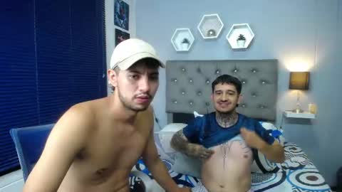 Snapshot of valentina_and_sofia chatting on July 28, 2026, 1:34 am VALENTINA SOFIA online show from July 28, 2026, 1:34 am