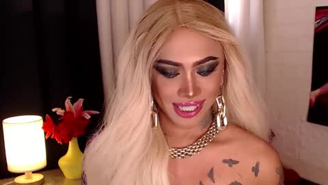 Amanda online show from December 19, 2024, 3:40 am