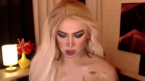 Amanda online show from December 24, 2024, 9:22 pm