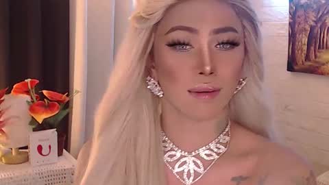 Amanda online show from September 16, 2025, 2:23 am