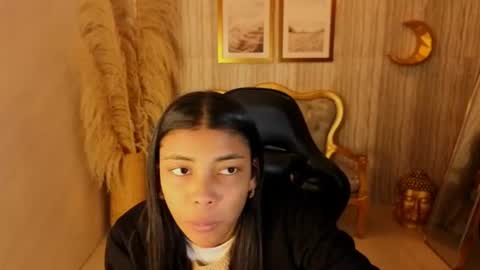 Valentina  online show from July 17, 2026, 12:56 pm