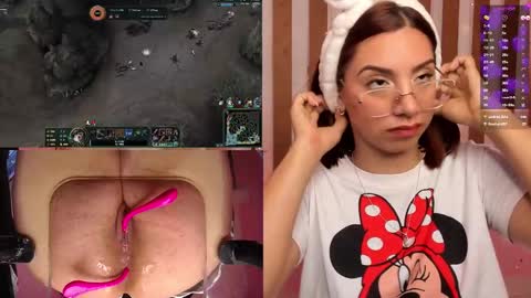 Snapshot of valentina_greco chatting on March 4, 2025, 5:56 pm Valentina online show from March 4, 2025, 5:56 pm