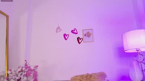 VALENTINA online show from June 13, 2026, 11:24 pm