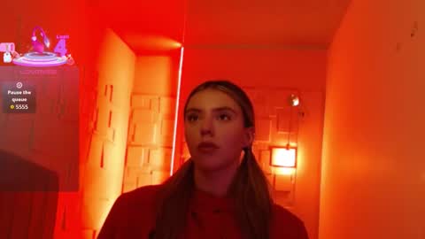 Snapshot of valentina_red18 chatting on February 7, 2026, 1:48 pm Valentina online show from February 7, 2026, 1:48 pm