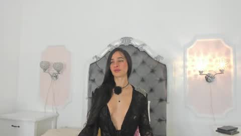 Valentina  online show from June 29, 2026, 11:43 am