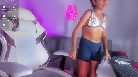 VALENTINA online show from January 16, 2025, 9:51 pm