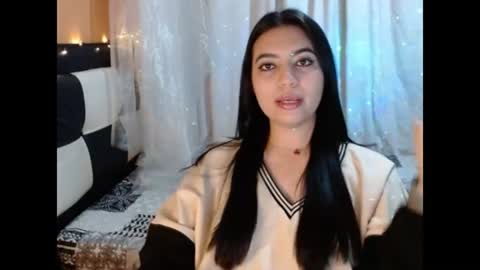 valentinasmith18 online show from July 27, 2026, 1:45 am
