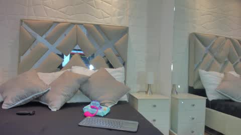 Snapshot of valentinasu_ chatting on May 27, 2026, 11:29 am VALENTINA online show from May 27, 2026, 11:29 am