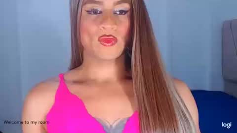 Snapshot of valentinaxxxdoll chatting on March 28, 2026, 8:19 pm VALENTINA online show from March 28, 2026, 8:19 pm