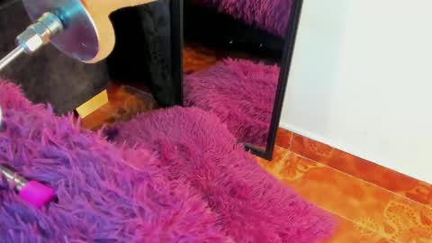 Snapshot of valentine_mia__ chatting on May 7, 2026, 9:31 pm Mia online show from May 7, 2026, 9:31 pm