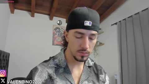 Snapshot of valentino2201 chatting on September 21, 2025, 11:28 pm valentino online show from September 21, 2025, 11:28 pm