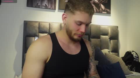 Snapshot of valentino_ferrari28 chatting on March 4, 2025, 2:06 am Valentino Ferrari online show from March 4, 2025, 2:06 am