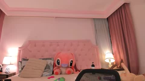 Vale Toro  online show from October 6, 2025, 12:13 pm