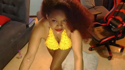 Snapshot of valenttinasex1 chatting on May 14, 2026, 1:01 am valenttinasex1 online show from May 14, 2026, 1:01 am