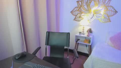 Valery And Daniel online show from October 10, 2025, 12:42 am