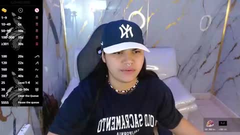 valeri_harpers4 online show from March 23, 2026, 2:37 am