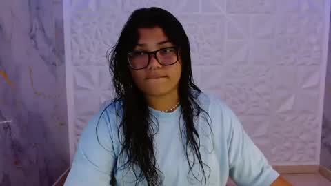 valeri_harpers4 online show from July 21, 2026, 6:54 pm