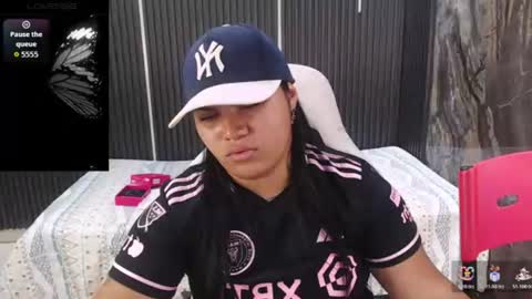 valeri_harpers4 online show from July 28, 2026, 7:39 pm