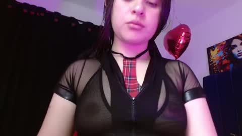 valeri_sotoo online show from July 27, 2026, 1:07 pm