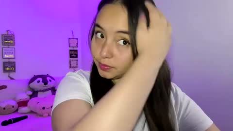 Snapshot of valeria_cherry chatting on July 8, 2026, 3:33 am valeria online show from July 8, 2026, 3:33 am