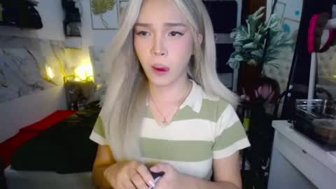 Snapshot of valeria_nikia chatting on July 5, 2026, 12:01 pm VALERIA online show from July 5, 2026, 12:01 pm
