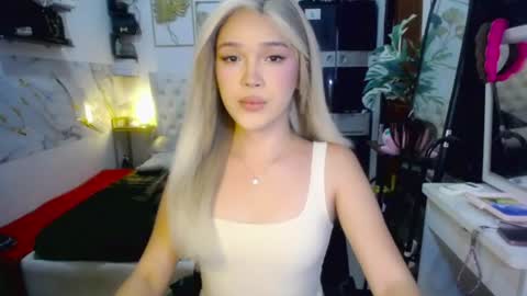 Snapshot of valeria_nikia chatting on July 25, 2026, 12:25 pm VALERIA online show from July 25, 2026, 12:25 pm