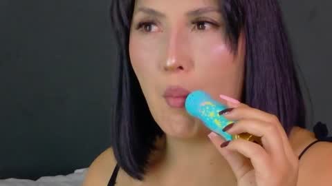 Snapshot of valeriaa_cruz chatting on June 8, 2026, 1:28 am valeriaa cruz online show from June 8, 2026, 1:28 am