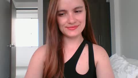 valeriafrannco online show from February 8, 2026, 8:23 pm