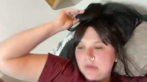 valeriajayde online show from July 29, 2026, 7:50 am