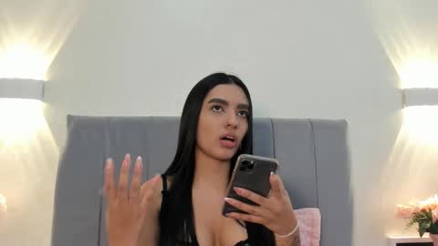 valeriajons online show from October 26, 2025, 6:58 pm