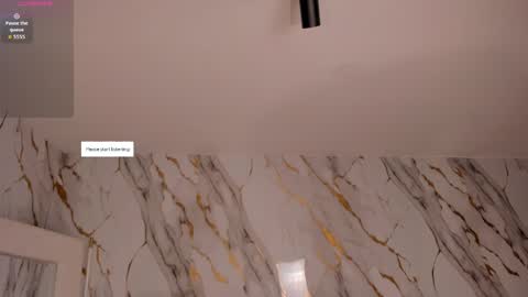 Snapshot of valeriavelvet chatting on April 24, 2026, 12:07 pm Vale online show from April 24, 2026, 12:07 pm