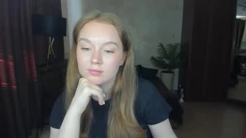 ValeriCherry online show from May 21, 2026, 2:57 pm