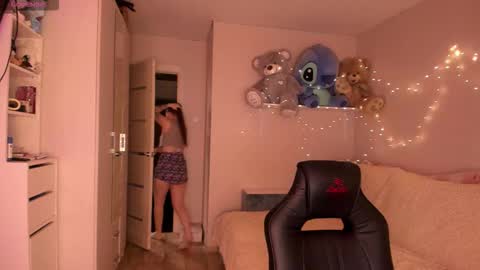 Lera online show from February 26, 2026, 1:54 pm