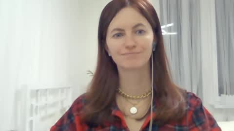 valerie_rose777 online show from December 26, 2024, 7:27 pm