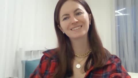valerie_rose777 online show from January 1, 2025, 1:27 pm