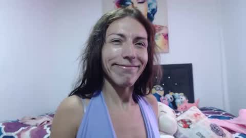 valerie_rousse online show from February 17, 2025, 8:58 pm
